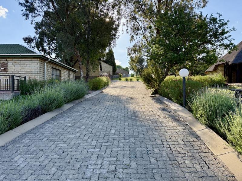 20 Bedroom Property for Sale in Paul Roux Free State